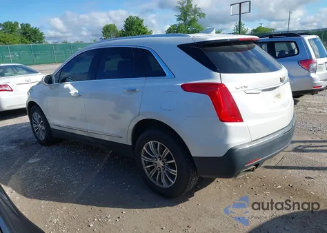 2017 Cadillac Xt5 Luxury z USA, uszkodzony, nr VIN 1GYKNBRS7HZ115156